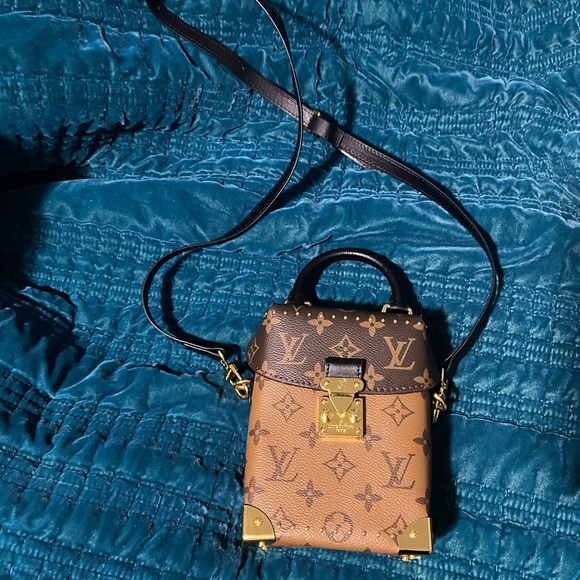 Louis Vuitton box purse measurements in pictures - Picture 5 of 11